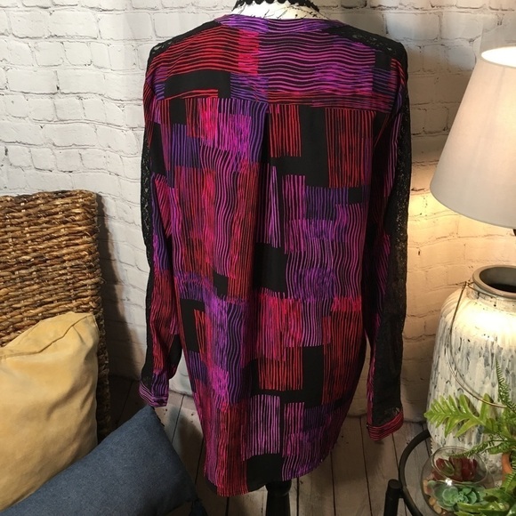 attention lace arm long sleeve blouse. - Picture 6 of 9